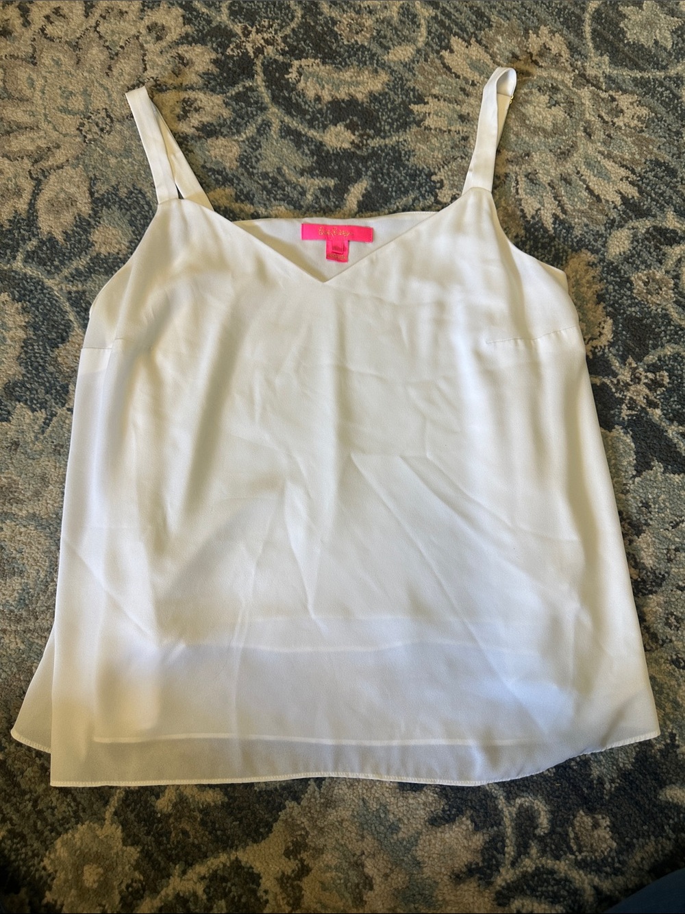 Lilly Pulitzer Lightweight White V-Neck